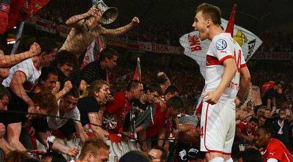 Alexandru Maxim Stuttgart fans supporters