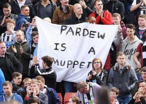 Newcastle Fans Alan Pardew
